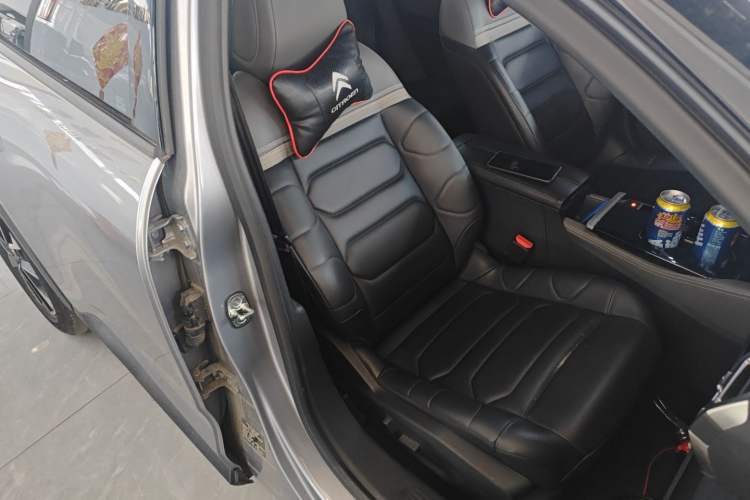 Used Citroen C5 X 2023 1.6T Enjoy the Extraordinary Right Front Seat