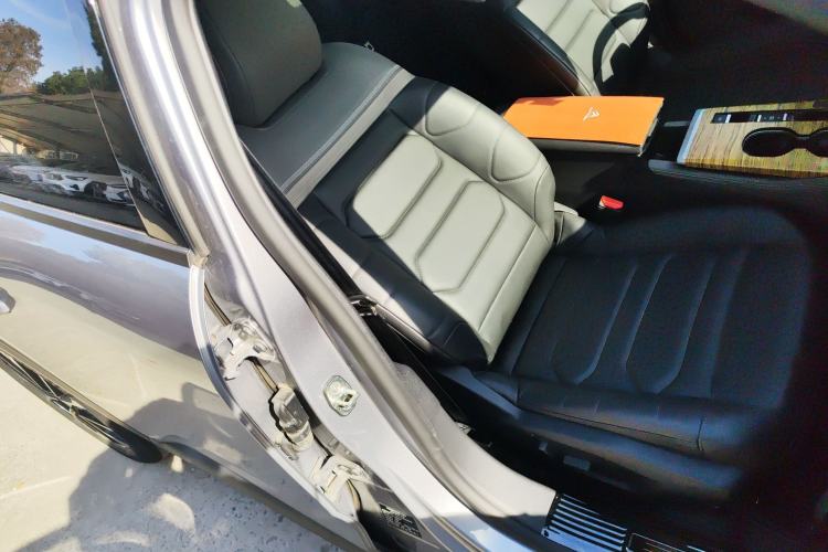 Used Citroen C5 X 2023 1.6T Enjoy the Extraordinary Right Front Seat