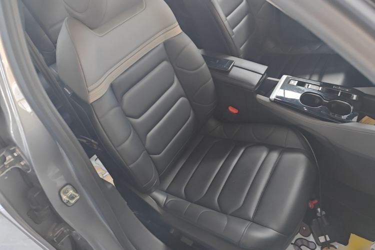 Used Citroen C5 X 2023 1.6T Enjoy the Extraordinary Right Front Seat