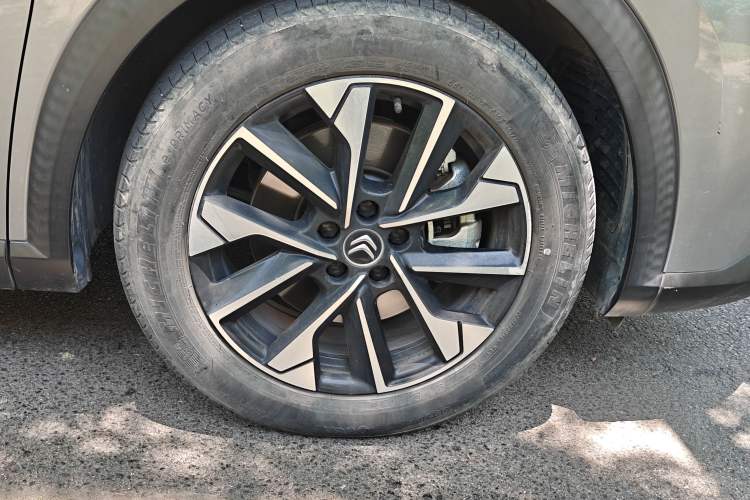 Used Citroen C5 X 2023 1.6T Enjoy the Extraordinary Right Front Wheel Hub