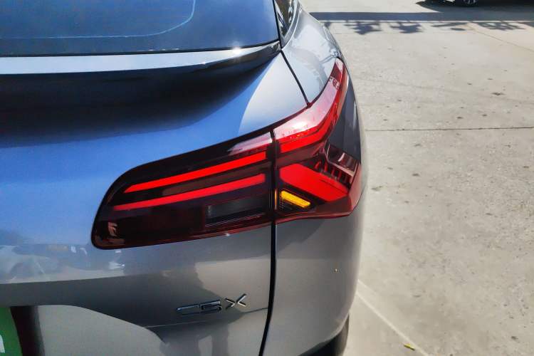 Used Citroen C5 X 2023 1.6T Enjoy the Extraordinary Right Rear Taillight
