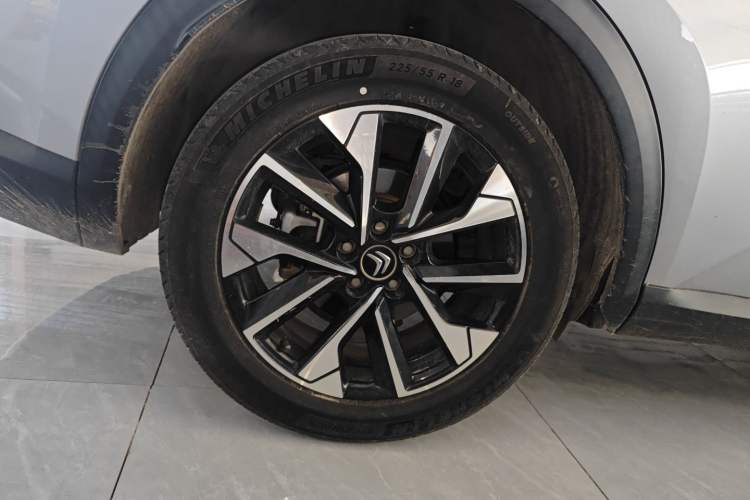 Used Citroen C5 X 2023 1.6T Enjoy the Extraordinary Right Rear Wheel Hub