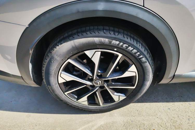 Used Citroen C5 X 2023 1.6T Enjoy the Extraordinary Right Rear Wheel Hub