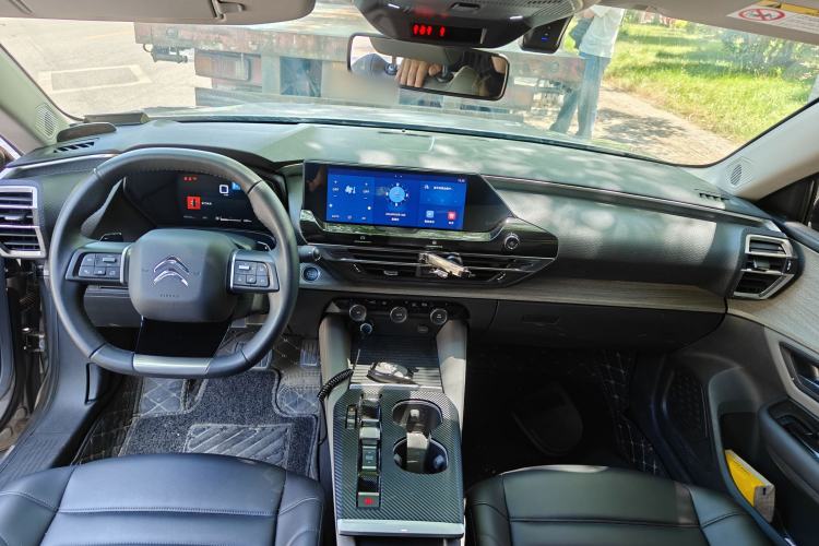 Used Citroen C5 X 2023 1.6T Enjoy the Extraordinary Steering Wheel