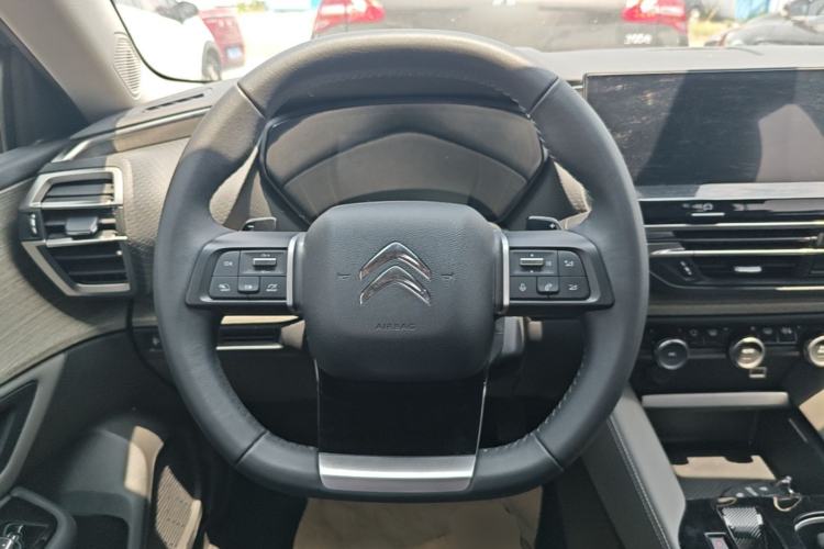 Used Citroen C5 X 2023 1.6T Enjoy the Extraordinary Steering Wheel