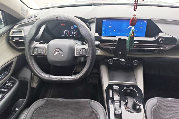 Used Citroen C5 X 2023 1.6T Enjoy the Extraordinary Steering Wheel