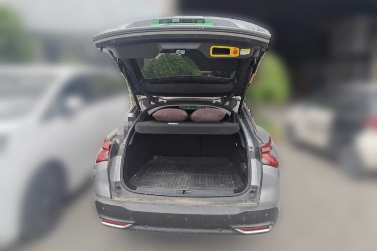 Used Citroen C5 X 2023 1.6T Enjoy the Extraordinary Trunk