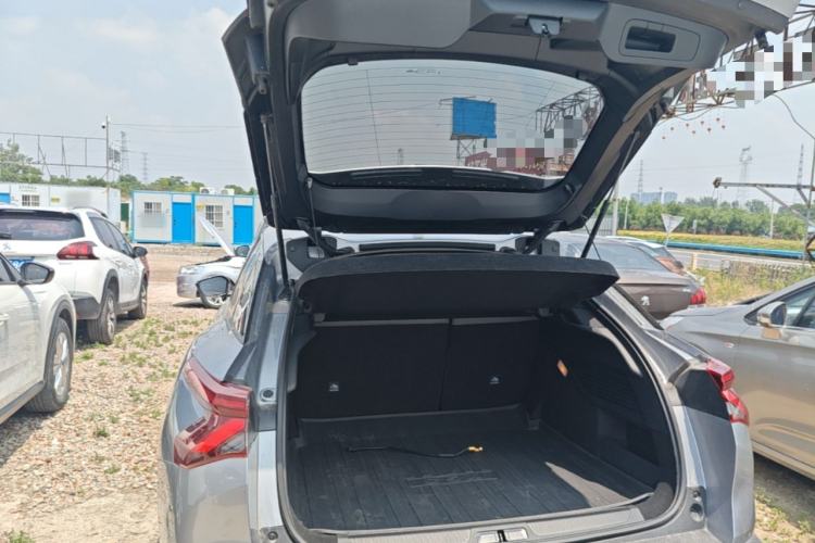 Used Citroen C5 X 2023 1.6T Enjoy the Extraordinary Trunk