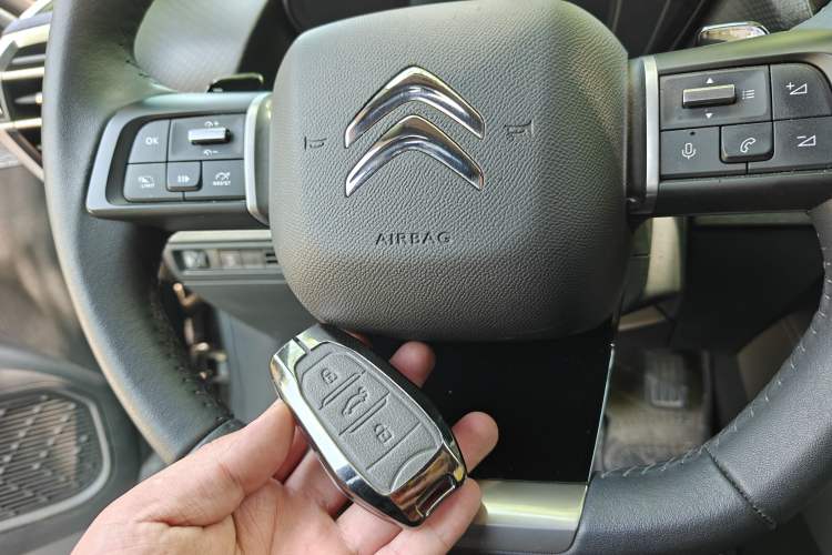 Used Citroen C5 X 2023 1.6T Enjoy the Extraordinary Vehicle Key