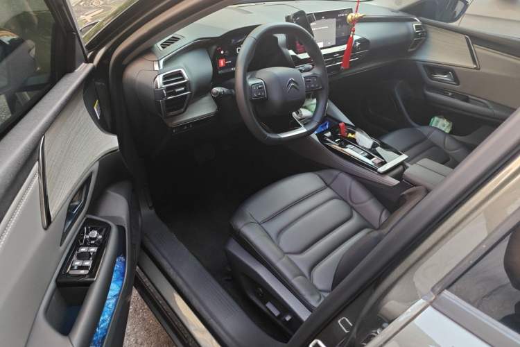 Used Citroen C5 X 2023 1.6T Extraordinary Power Driver Seat