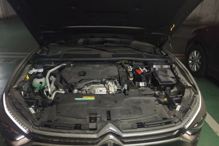 Used Citroen C5 X 2023 1.6T Extraordinary Power Engine Bay