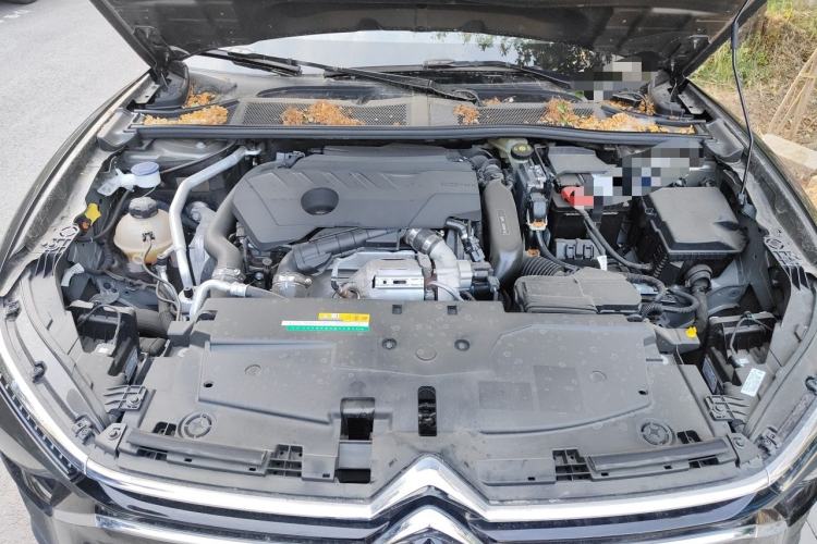 Used Citroen C5 X 2023 1.6T Extraordinary Power Engine Bay
