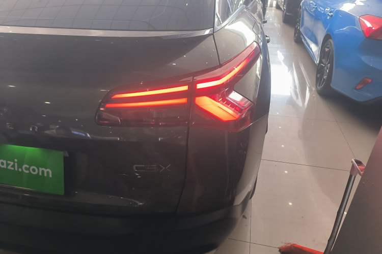 Used Citroen C5 X 2023 1.6T Enjoy the Extraordinary Exterior 3