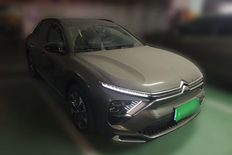 Used Citroen C5 X 2023 1.6T Extraordinary Power Front Right 45 Deg
