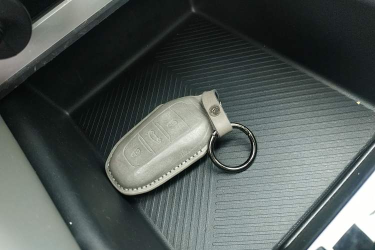 Used Citroen C5 X 2023 1.6T Enjoy the Extraordinary Interior 1