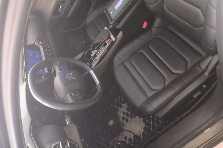 Used Citroen C5 X 2023 1.6T Enjoy the Extraordinary Left Front Seat