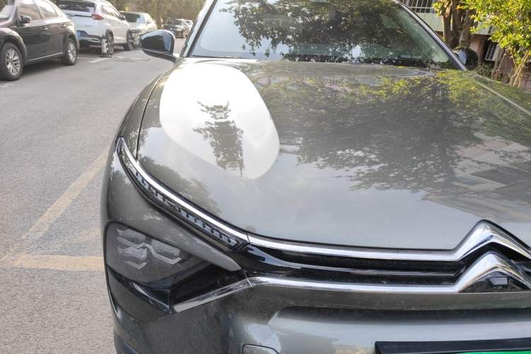Used Citroen C5 X 2023 1.6T Extraordinary Power Right Front Headlight