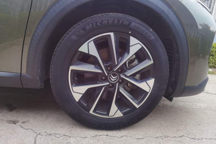 Used Citroen C5 X 2023 1.6T Extraordinary Power Right Front Wheel Hub