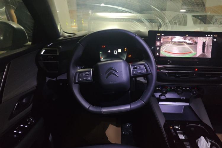 Used Citroen C5 X 2023 1.6T Extraordinary Power Steering Wheel