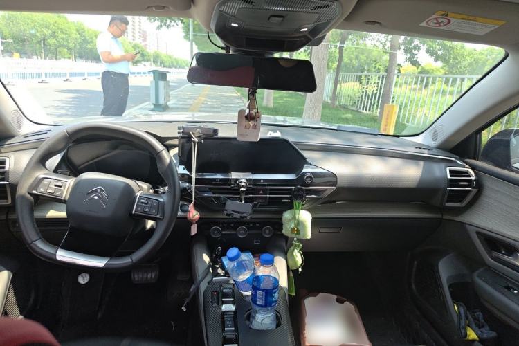 Used Citroen C5 X 2023 1.6T Enjoy the Extraordinary Center Console
