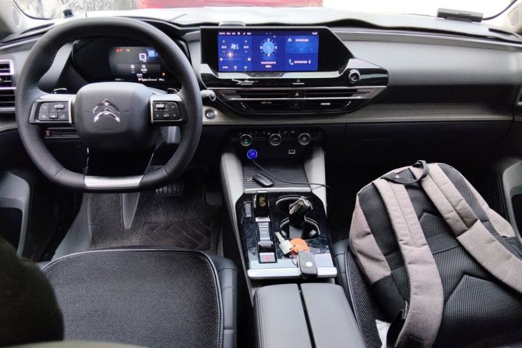 Used Citroen C5 X 2023 1.6T Enjoy the Extraordinary Center Console