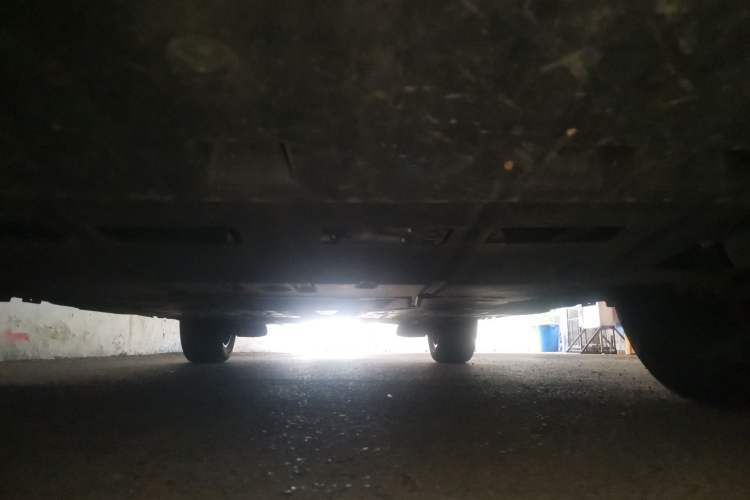 Used Citroen C5 X 2023 1.6T Enjoy the Extraordinary Chassis Front