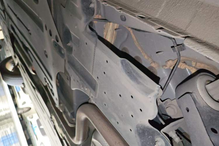 Used Citroen C5 X 2023 1.6T Extraordinary Power Chassis Rear Left