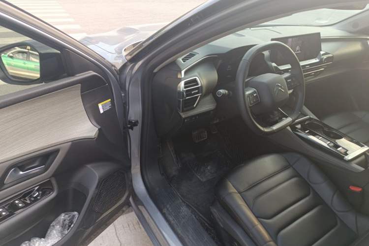 Used Citroen C5 X 2023 1.6T Extraordinary Power Driver Seat