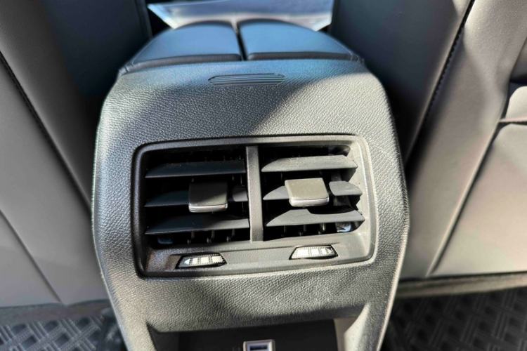 Used Citroen C5 X 2023 1.6T Extraordinary Power Interior 5