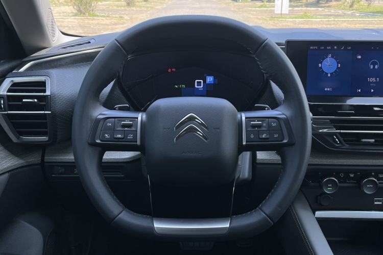 Used Citroen C5 X 2023 1.6T Enjoy the Extraordinary Interior 6