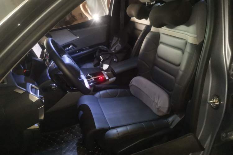 Used Citroen C5 X 2023 1.6T Enjoy the Extraordinary Left Front Seat