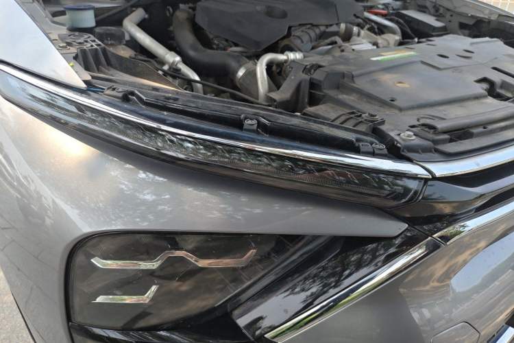 Used Citroen C5 X 2023 1.6T Enjoy the Extraordinary Right Front Headlight
