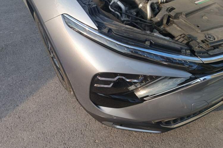 Used Citroen C5 X 2023 1.6T Extraordinary Power Right Front Headlight