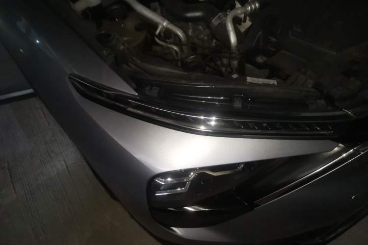 Used Citroen C5 X 2023 1.6T Enjoy the Extraordinary Right Front Headlight