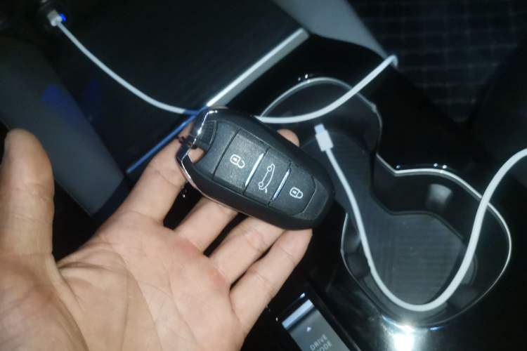 Used Citroen C5 X 2023 1.6T Enjoy the Extraordinary Vehicle Key