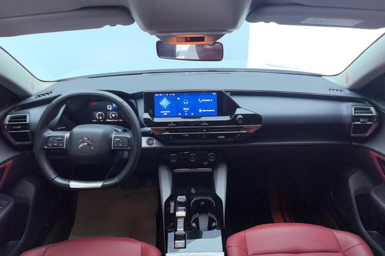 Used Citroen C5 X 2023 1.6T Enjoy the Extraordinary Center Console