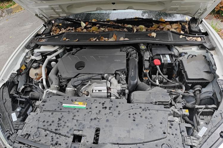 Used Citroen C5 X 2023 1.6T Extraordinary Power Engine Bay