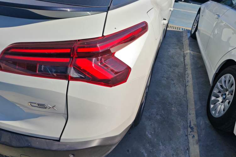 Used Citroen C5 X 2023 1.6T Enjoy the Extraordinary Exterior 6