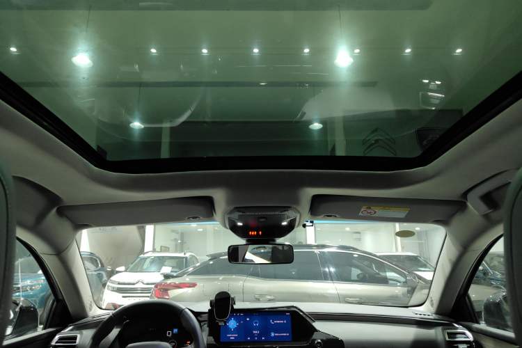 Used Citroen C5 X 2023 1.6T Enjoy the Extraordinary Headliner