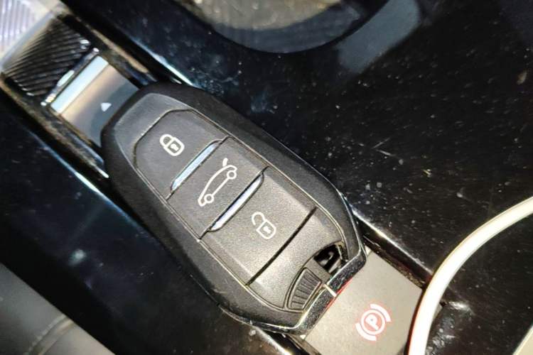 Used Citroen C5 X 2023 1.6T Enjoy the Extraordinary Interior 1