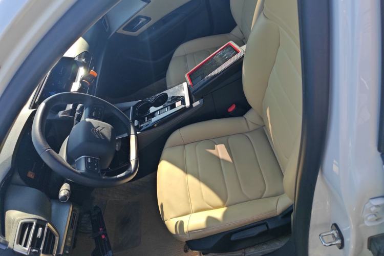 Used Citroen C5 X 2023 1.6T Enjoy the Extraordinary Left Front Seat