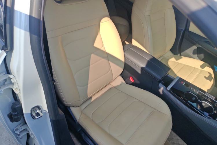 Used Citroen C5 X 2023 1.6T Enjoy the Extraordinary Right Front Seat