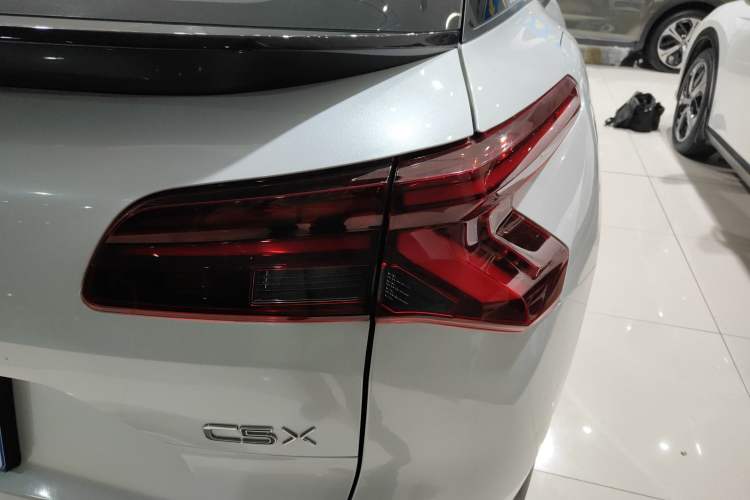 Used Citroen C5 X 2023 1.6T Enjoy the Extraordinary Right Rear Taillight