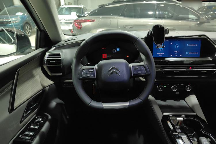 Used Citroen C5 X 2023 1.6T Enjoy the Extraordinary Steering Wheel