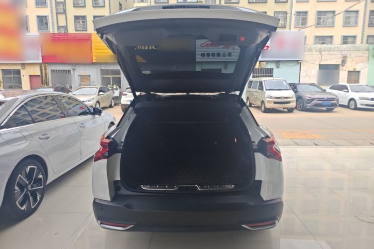 Used Citroen C5 X 2023 1.6T Flagship Edition Trunk