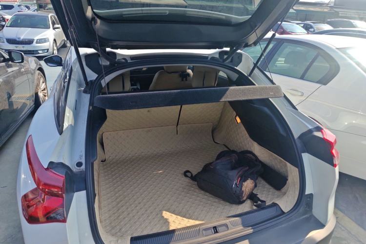 Used Citroen C5 X 2023 1.6T Enjoy the Extraordinary Trunk