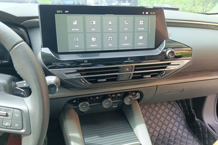 Used Citroen C5 X 2024 1.6T Traveler Extraordinary Audio And AC Panel