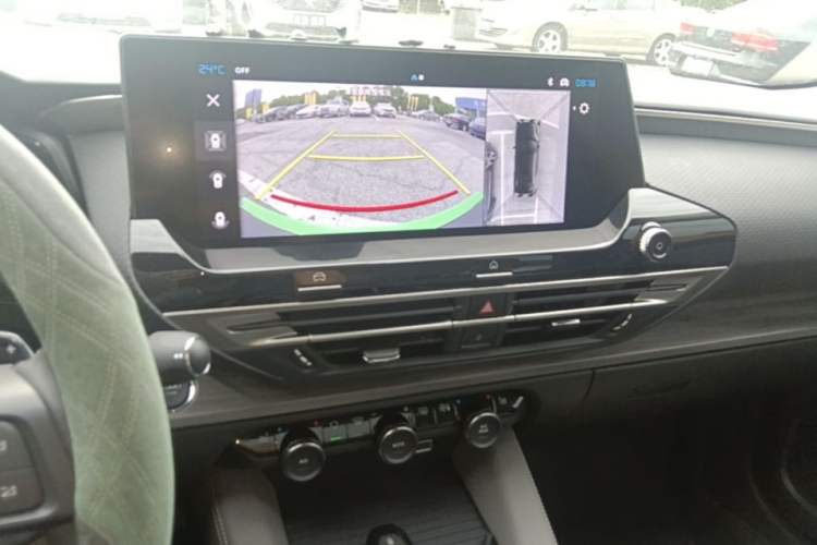 Used Citroen C5 X 2024 1.6T Extraordinary Power Audio And AC Panel