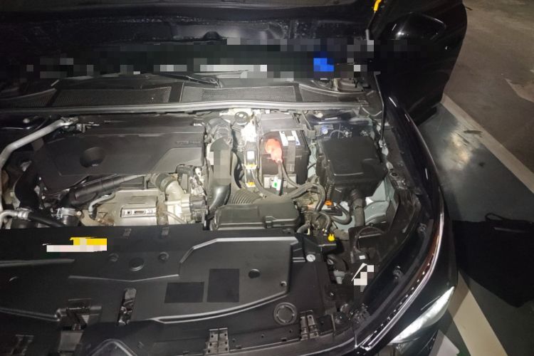 Used Citroen C5 X 2024 1.6T Extraordinary Power Engine Bay Left