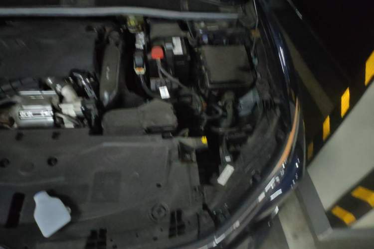 Used Citroen C5 X 2024 1.6T Extraordinary Power Engine Bay Left